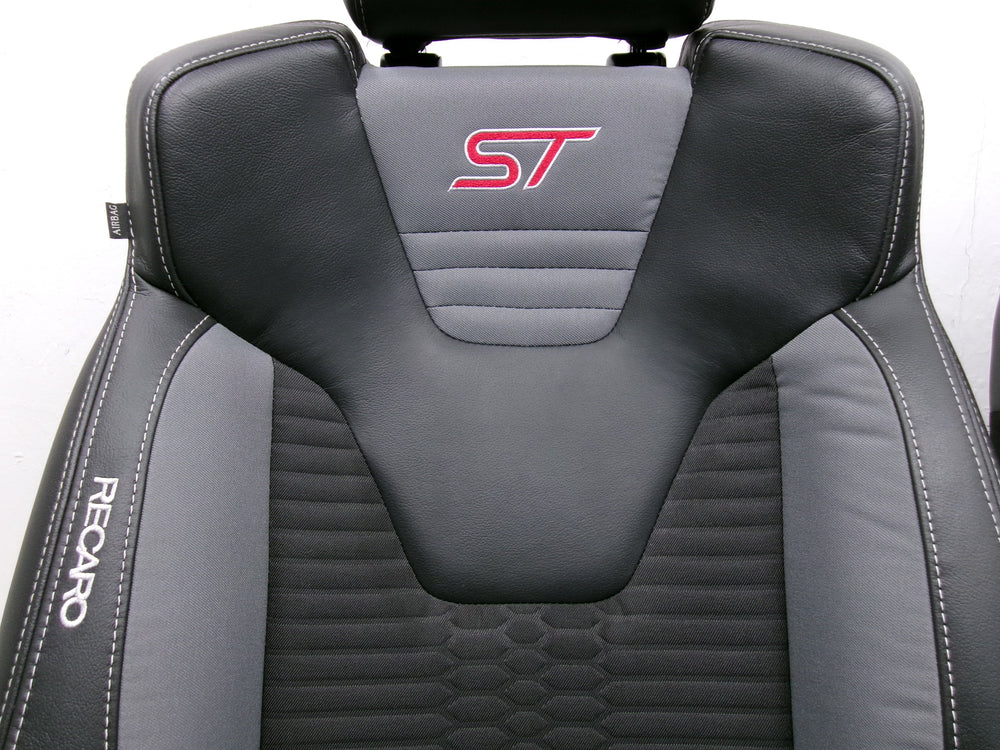 2012 - 2018 Ford Focus ST Recaro Seats MK3 Black Leather & Gray ST2 #1267 | Picture # 8 | OEM Seats
