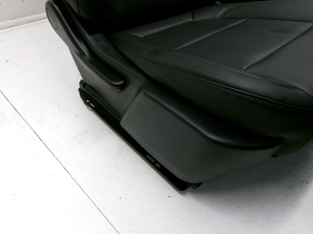 2019 - 2024 GMC Sierra Chevy Silverado Seats Black Vinyl #1429 | Picture # 8 | OEM Seats