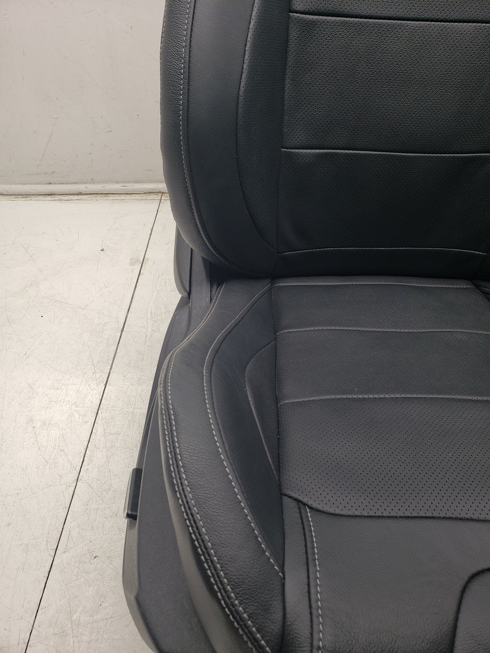 Mustang Recaro Seats, Heated & Cooled, Powered, Custom Ford 2015 - 2023 | Picture # 6 | OEM Seats