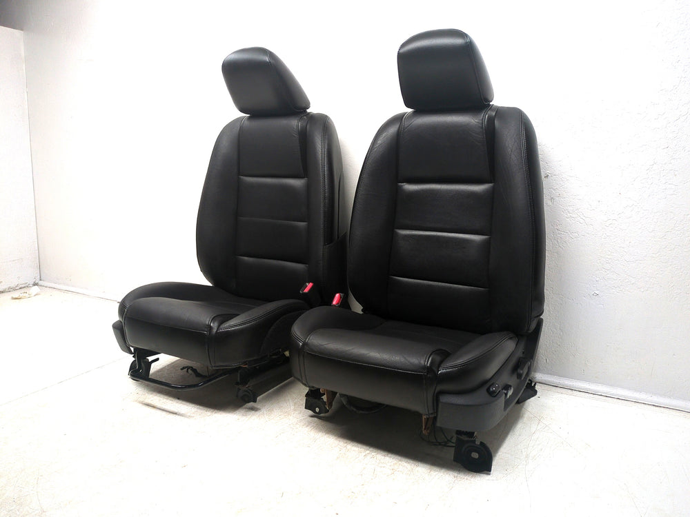 2005 - 2009 Ford Mustang Seats, Black Leather, Powered Driver S197 #1325 | Picture # 4 | OEM Seats