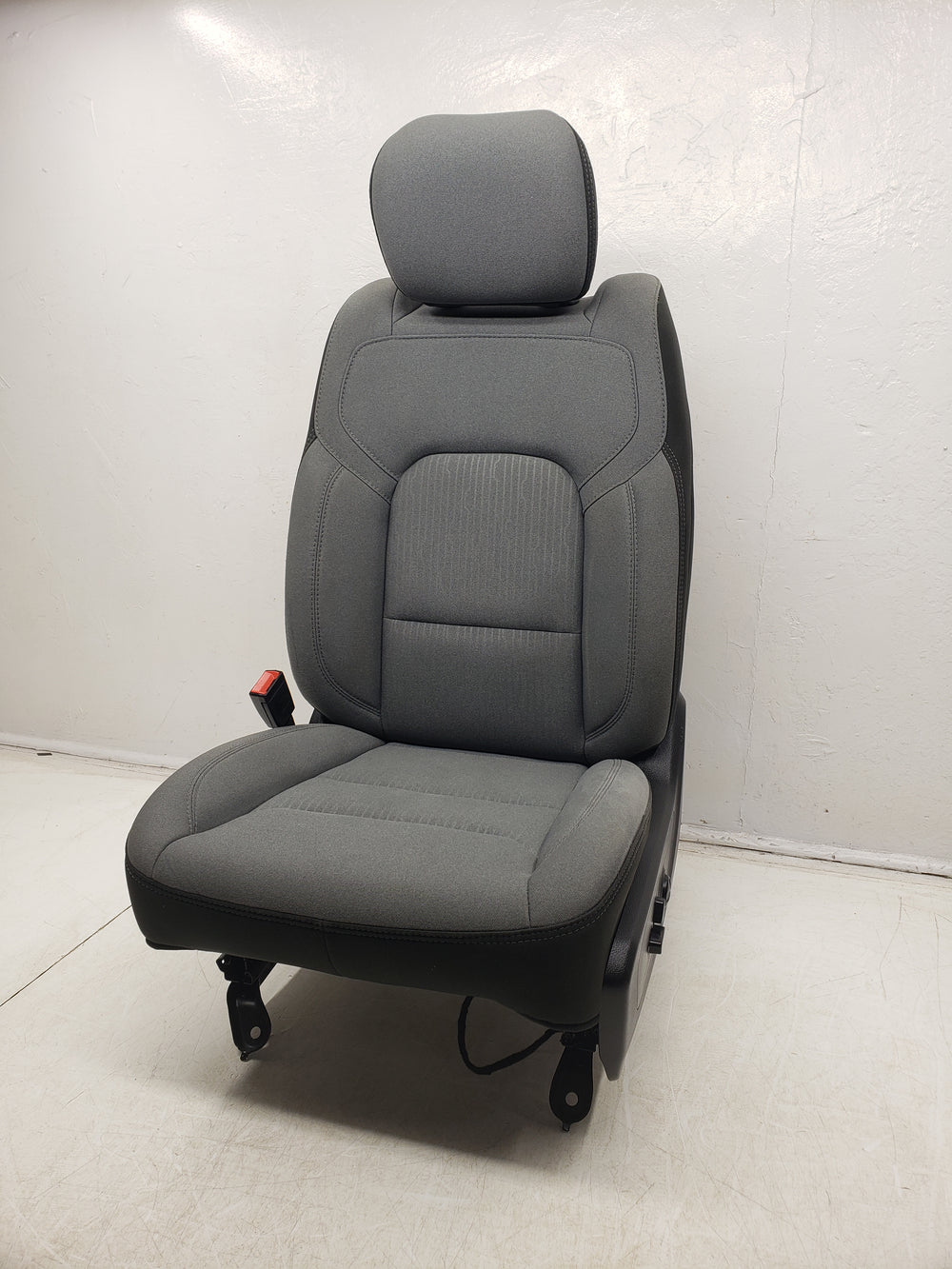 2019 - 2024 Dodge Ram Powered Driver Seat, Light Gray Cloth, 1500 DT #1452 | Picture # 3 | OEM Seats