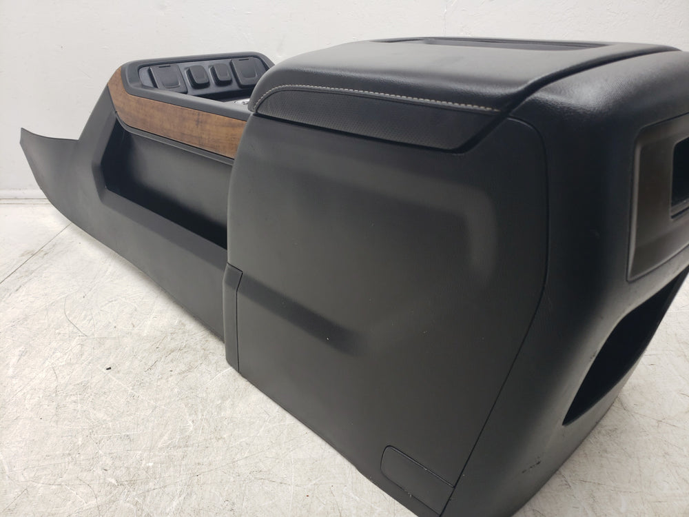 2014 - 2018 Silverado High Country Center Console, Black w/ Wireless Charging #1483 | Picture # 4 | OEM Seats