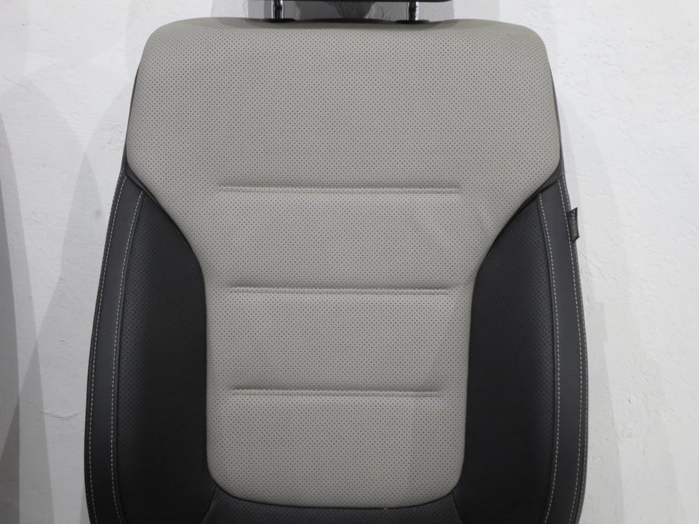 2011 - 2018 Volkswagen Touareg Front Seats Off-Black w/ Light Grey Inserts #6794i | Picture # 8 | OEM Seats