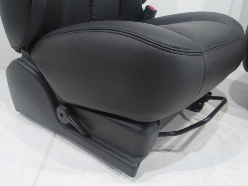 2003 - 2006 Chevy Silverado SS Seats Dark Gray Leather #283i | Picture # 9 | OEM Seats