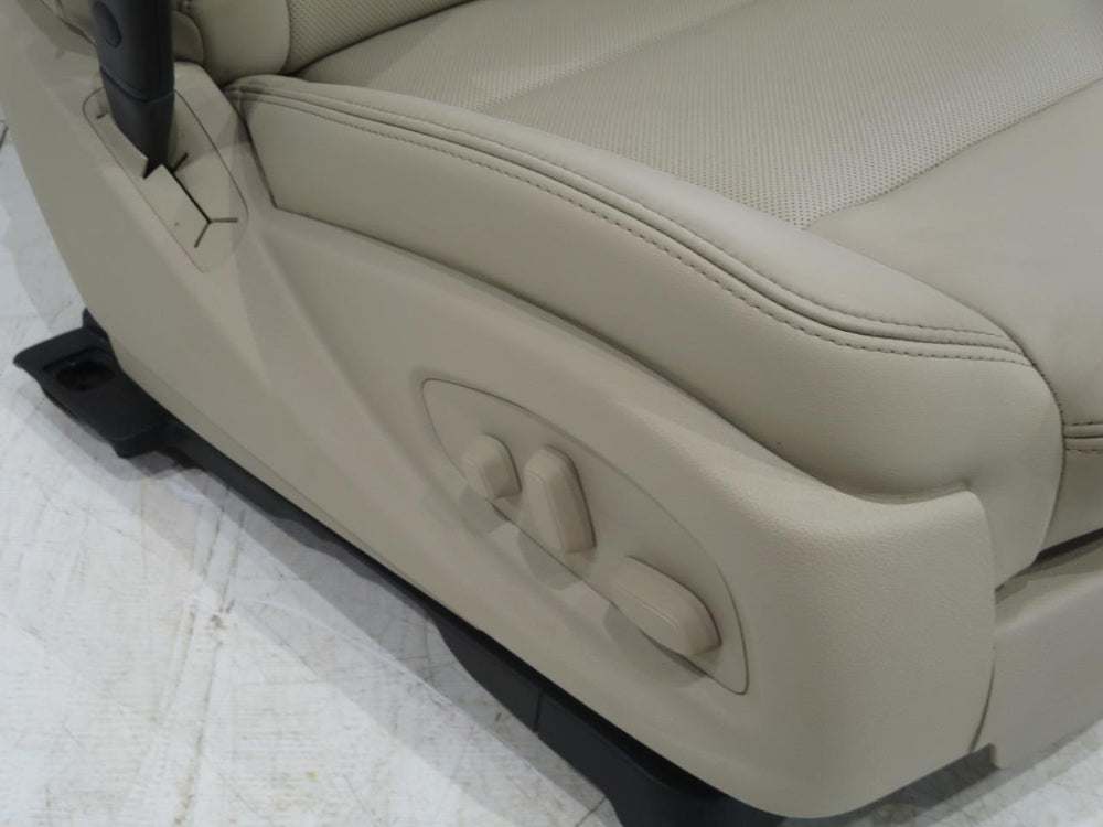 2018 Cadillac ATS Sedan Seats Tan Perforated Leather #340i | Picture # 7 | OEM Seats