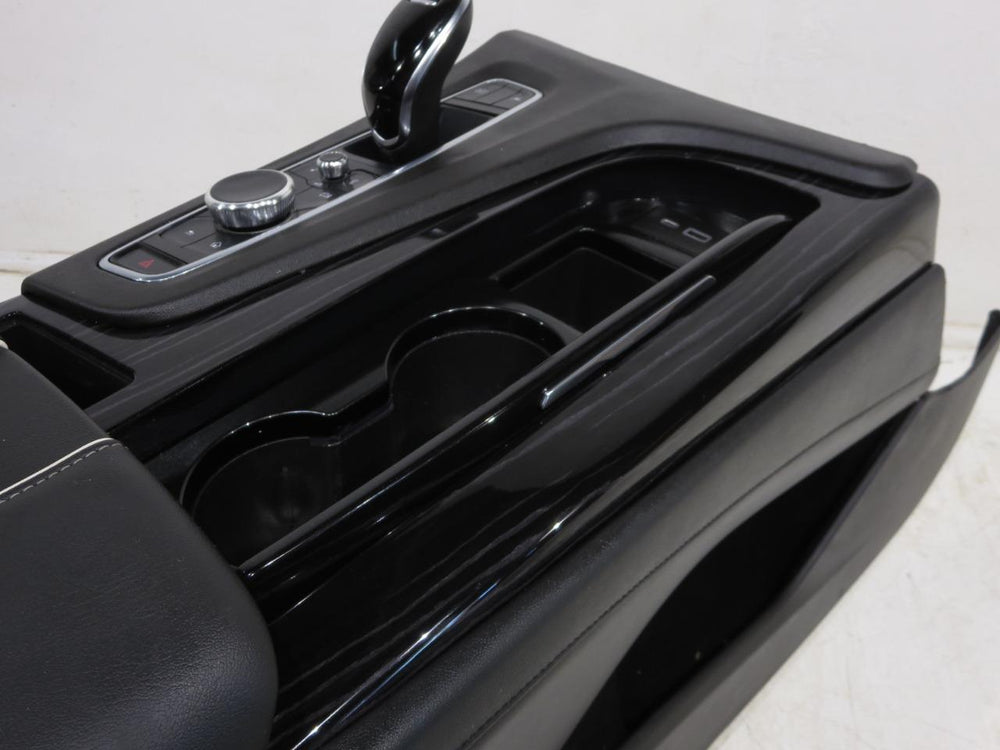 2021 - 2024 Cadillac Escalade Center Console Black Sport w/ Wood Grain Accents #444i | Picture # 8 | OEM Seats