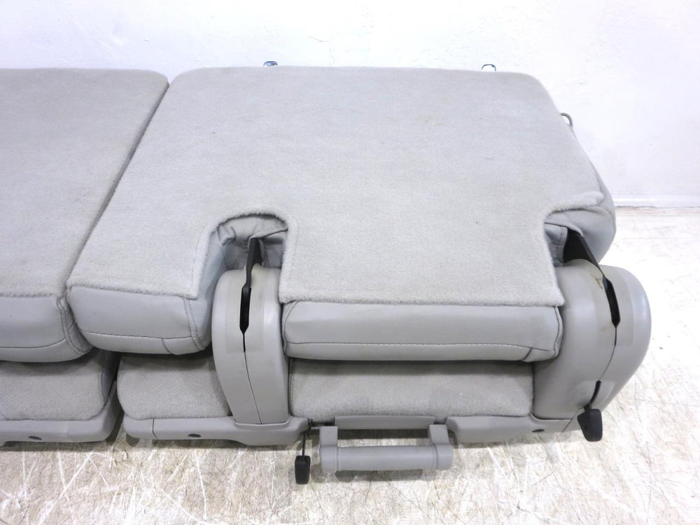 2007 - 2014 Chevy Tahoe 3rd Row Seats Gray Leather #555i | Picture # 16 | OEM Seats