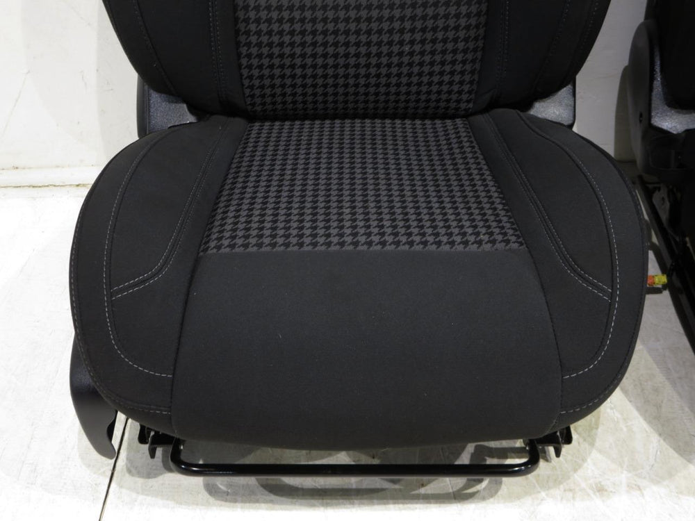 2007 - 2023 Black Cloth Dodge Challenger Seats #576i | Picture # 3 | OEM Seats