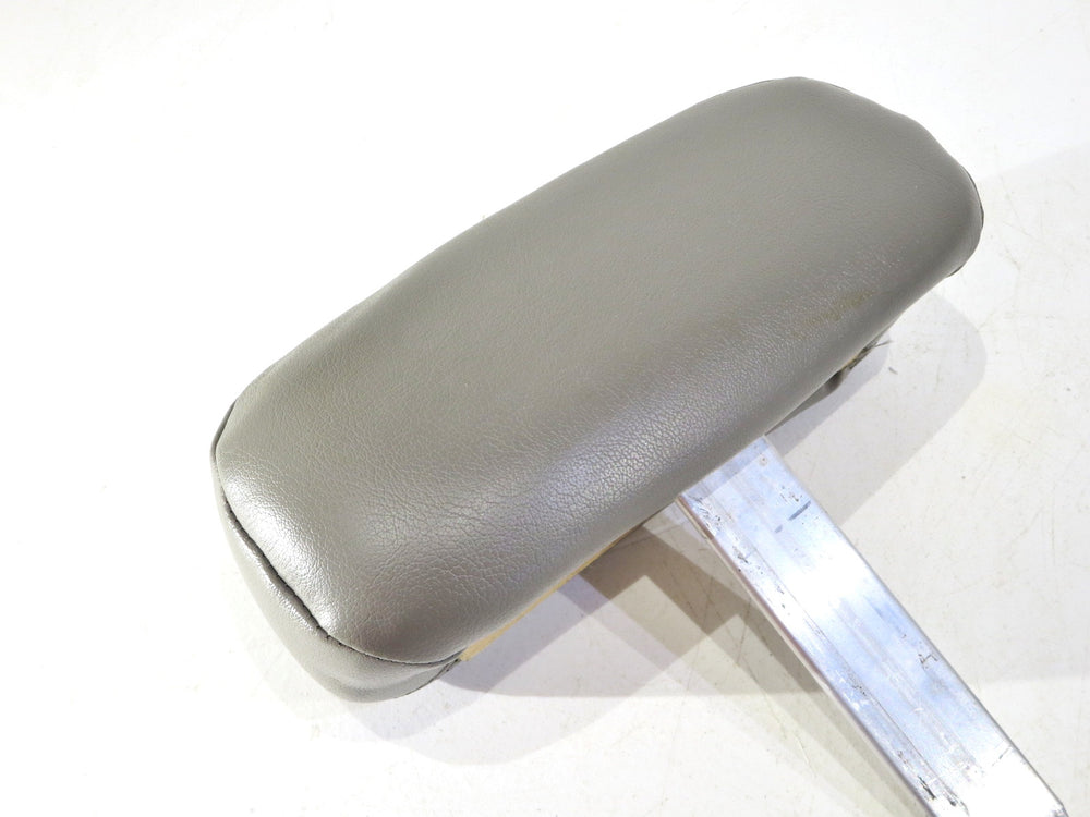 Headrest | Ford Mustang 1994-2004 | Leather | Graphite | Height Adjustable | Picture # 4 | OEM Seats