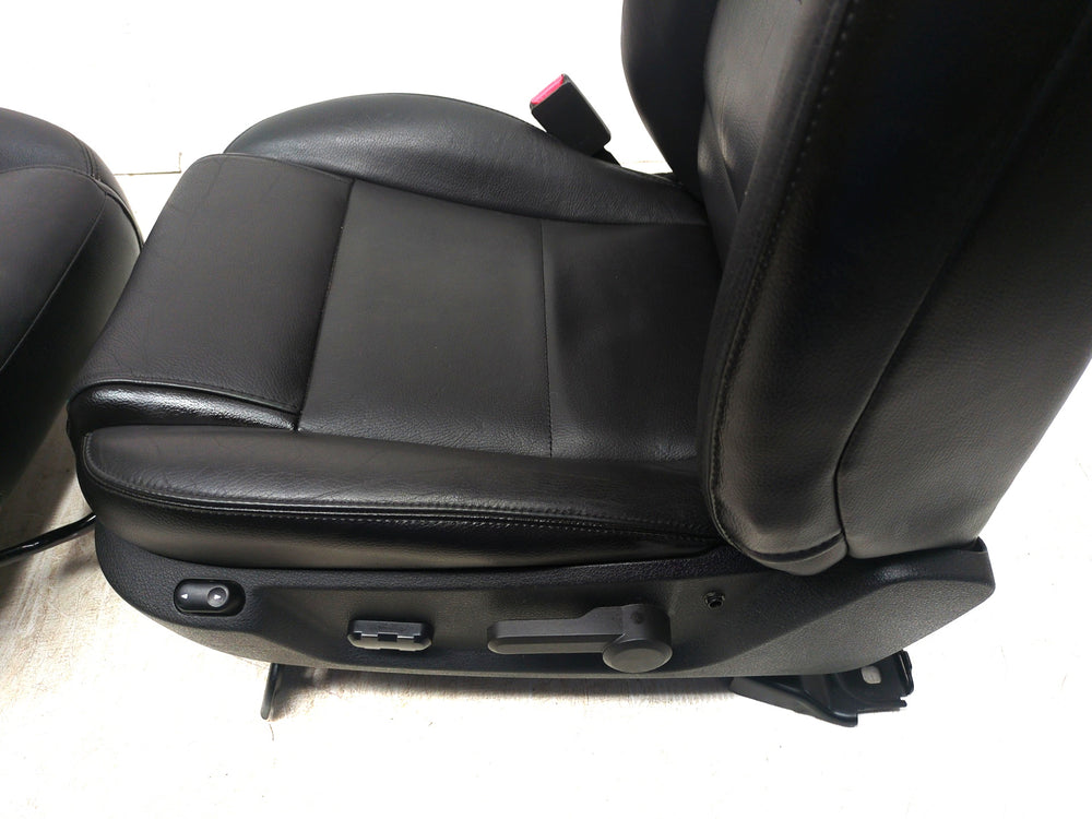 2005 - 2009 Ford Mustang Seats, Black Leather, Powered Driver S197 #1325 | Picture # 10 | OEM Seats
