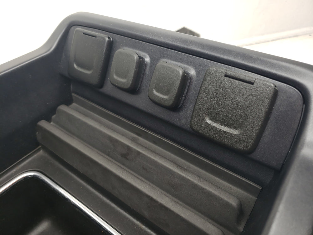 2014 - 2018 Silverado High Country Center Console, Black w/ Wireless Charging #1483 | Picture # 10 | OEM Seats
