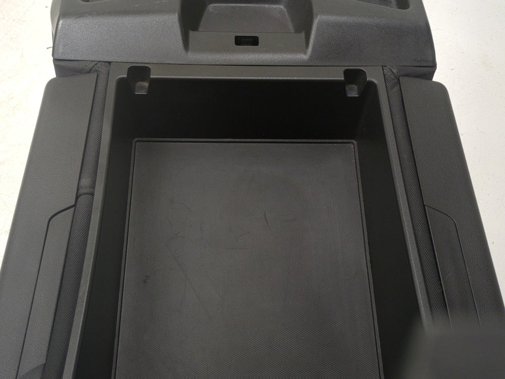 2019 - 2024 Chevy Silverado Jump Seat, Black Cloth, w/ Upper Storage #1045 | Picture # 19 | OEM Seats