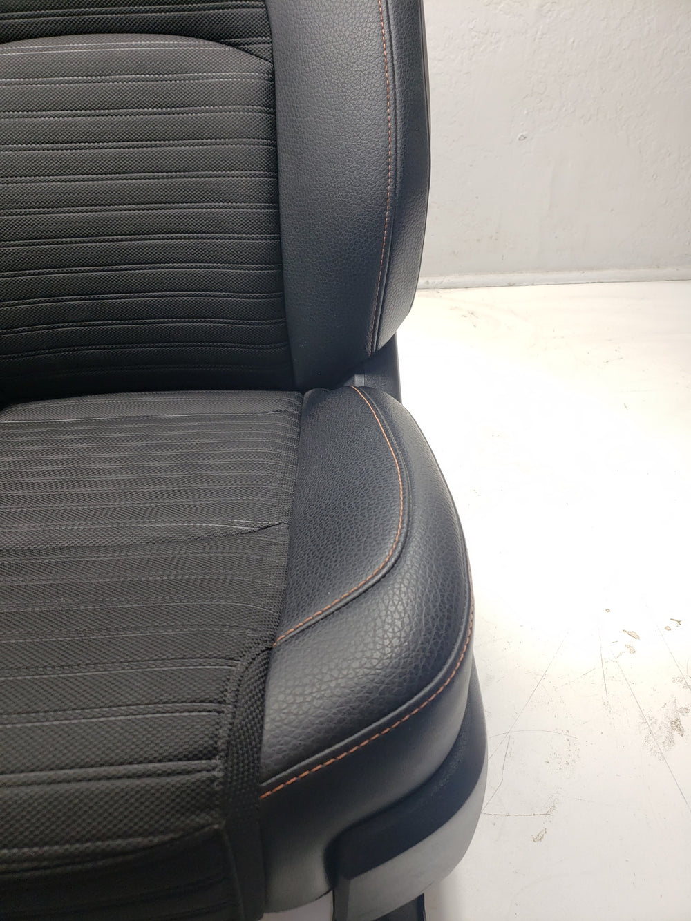 2022 - 2024 Nissan Pathfinder Rock Creek Seats, Black Leather 3 Rows #1055 | Picture # 10 | OEM Seats