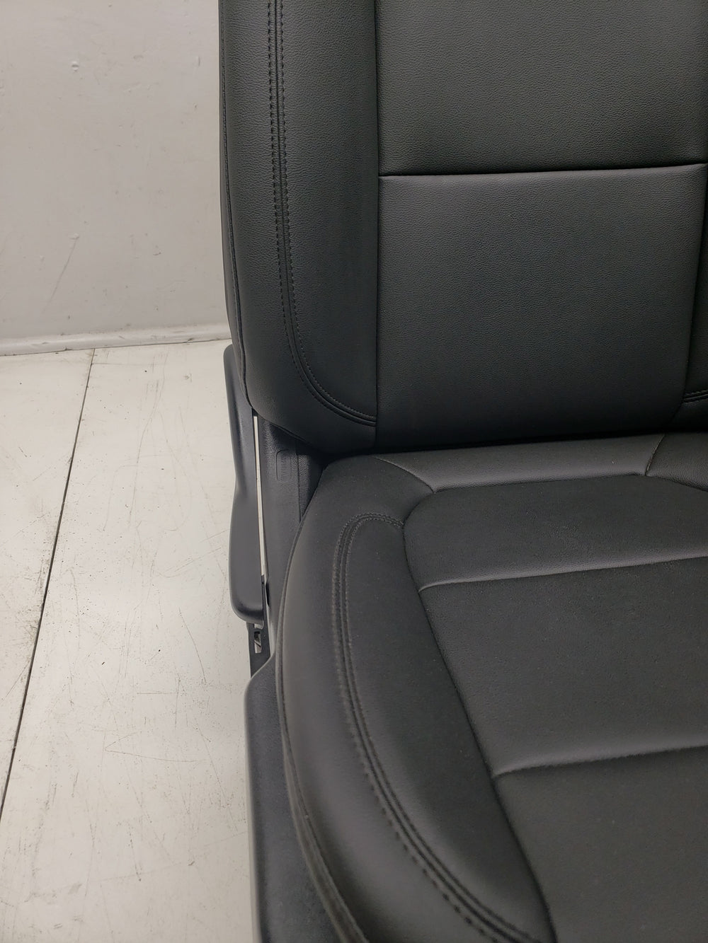 2019 - 2024 GMC Sierra Chevy Silverado Seats, Black Vinyl, Manual #1060 | Picture # 6 | OEM Seats