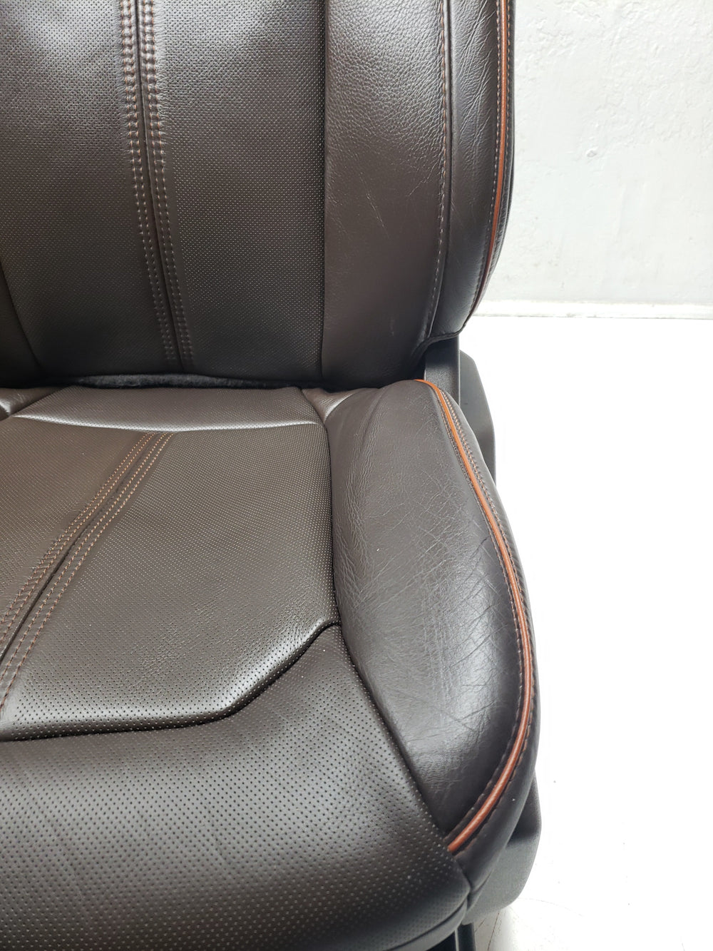 Ford F-Series King Ranch Multicontour Massage Seats, 2015 - 2023 | Picture # 9 | OEM Seats