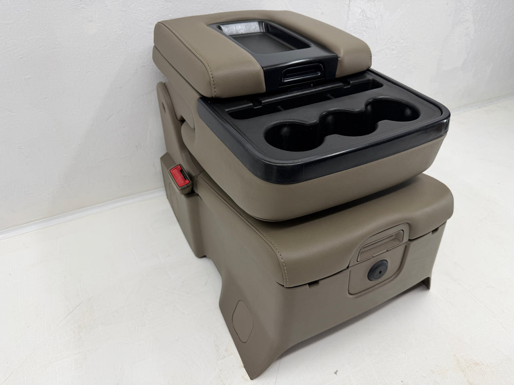 Chevy Silverado Jump Seat, 2014-2018 Tan Leather and Storage. #3032 | Picture # 9 | OEM Seats