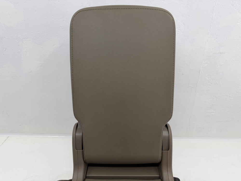 Chevy Silverado Jump Seat, 2014-2018 Tan Leather and Storage. #3032 | Picture # 12 | OEM Seats