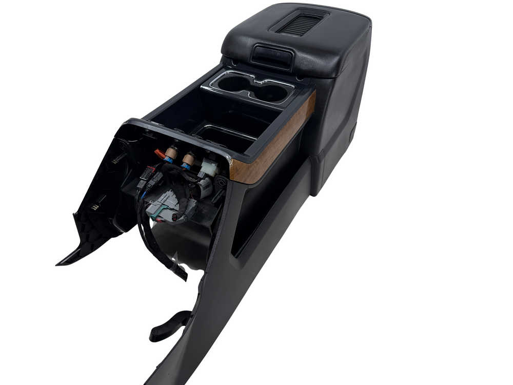 Chevy Silverado Center Console 2014-2018, Wireless Charging #3044 | Picture # 1 | OEM Seats