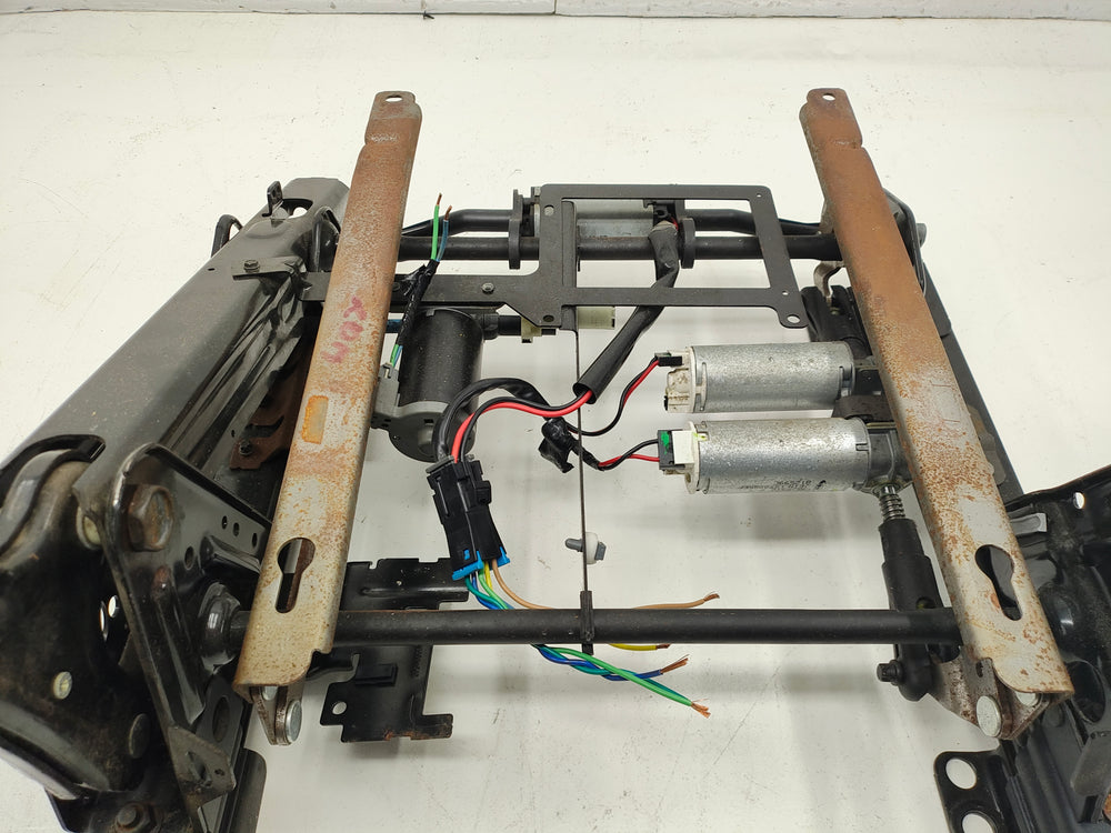 2003 - 2006 Sierra Silverado Driver Seat Track Fully Powered w/ Memory #1633 | Picture # 6 | OEM Seats