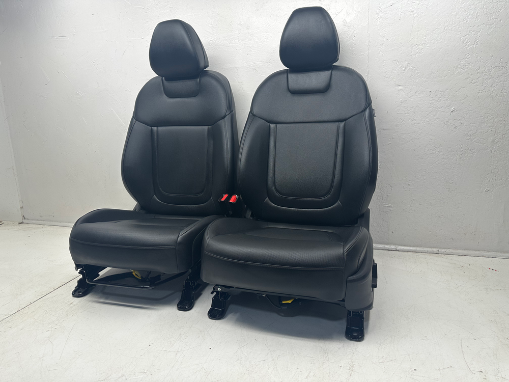 2022 - 2025 Hyundai Santa Cruz Front Seats, Night XRT, Black Leather #1083 | Picture # 3 | OEM Seats