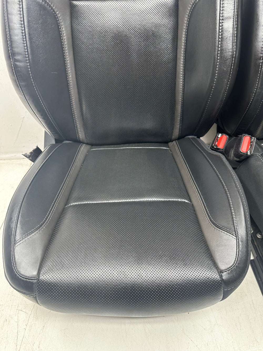 2011 - 2023 Dodge Charger SXT Front Seats, Black Leather, Heat Cool #1084 | Picture # 3 | OEM Seats