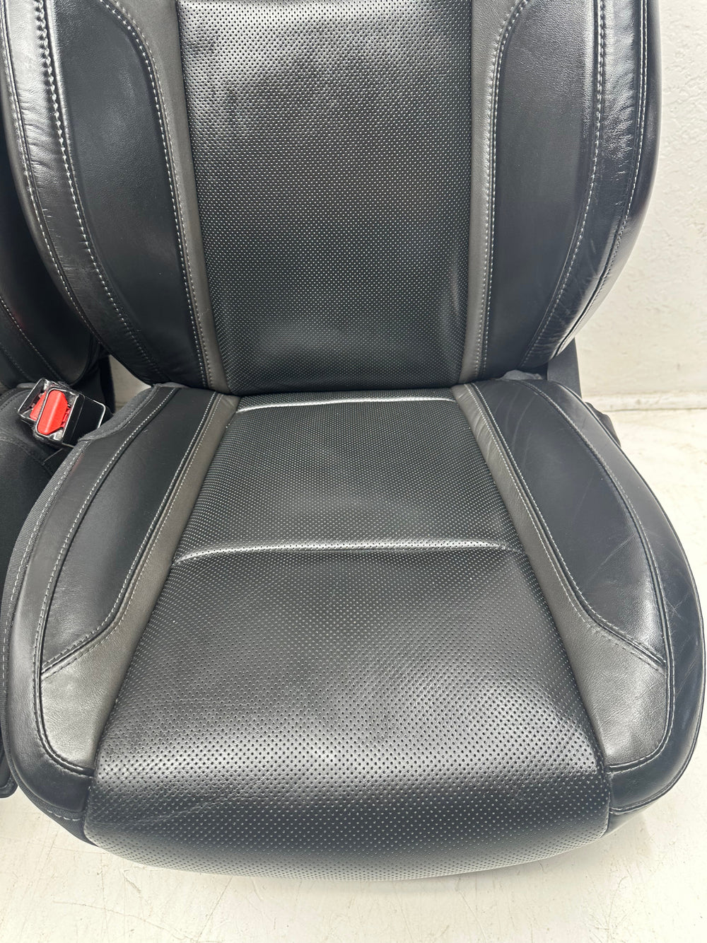2011 - 2023 Dodge Charger SXT Front Seats, Black Leather, Heat Cool #1084 | Picture # 5 | OEM Seats