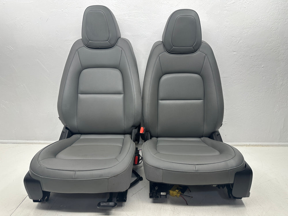 Chevy Colorado Seats, 2015-2022 Gray Leather #3009 | Picture # 3 | OEM Seats