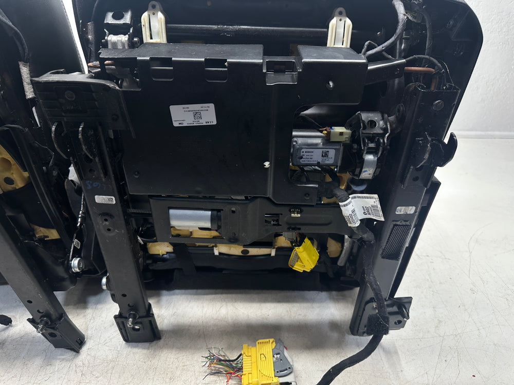 2014 - 2019 Sierra Denali Seats, Black Leather, Heated & Cooled #3015 | Picture # 15 | OEM Seats