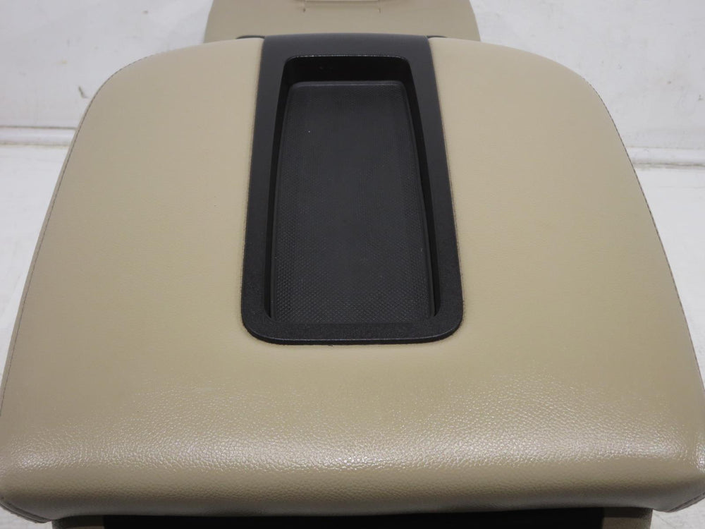 2007 - 2014 Chevy Suburban Tahoe GMC Yukon Center Console Tan Cashmere #7789k | Picture # 14 | OEM Seats