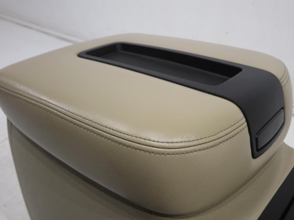 2007 - 2014 Chevy Suburban Tahoe GMC Yukon Center Console Tan Cashmere #7789k | Picture # 18 | OEM Seats