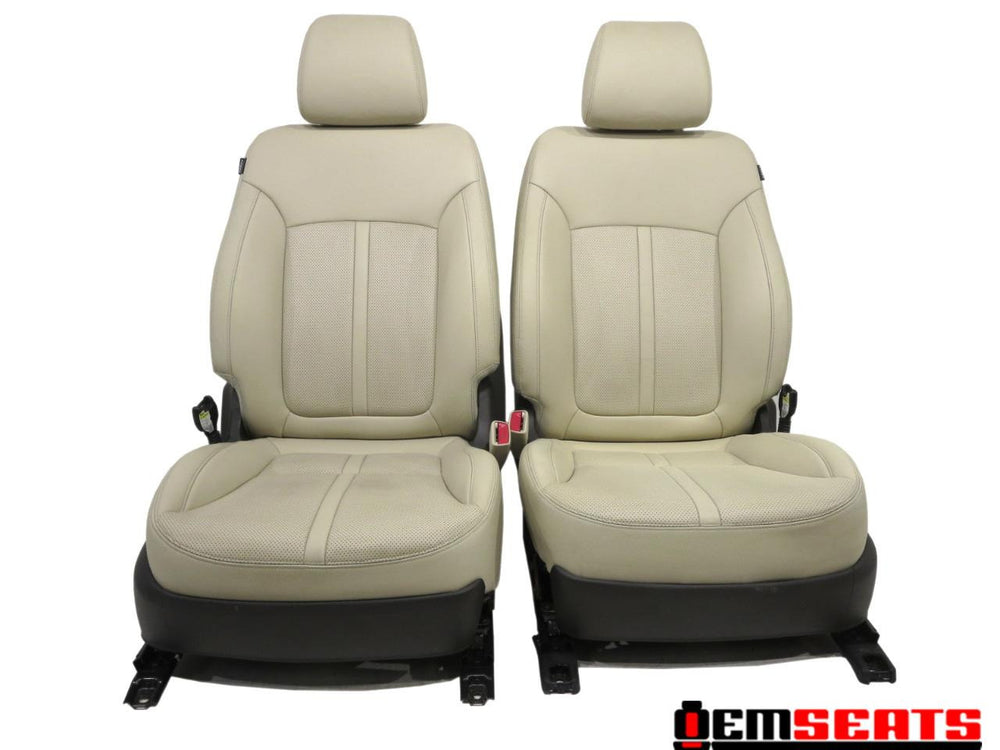 2013 - 2018 Beige K900 Kia Front Seats #7357i | Picture # 1 | OEM Seats
