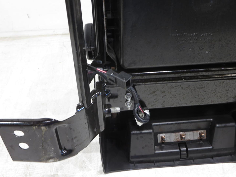 Gm Chevy Oem Cloth Center Console Jump Seat 2007 - 2009 2010 2011 2012 2013 2014 | Picture # 19 | OEM Seats