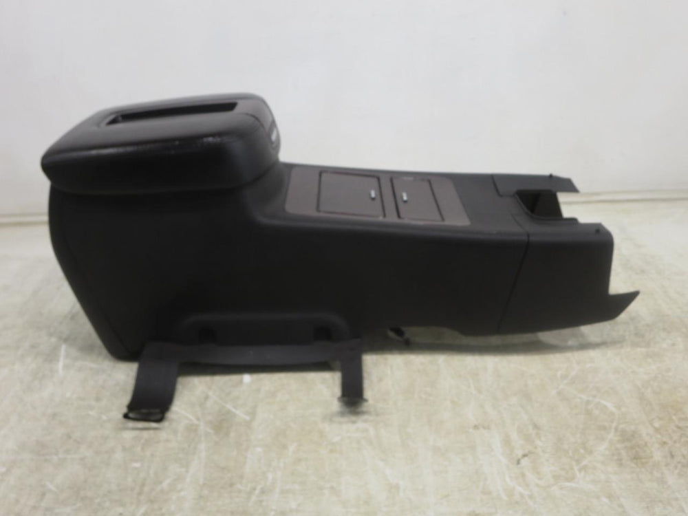 2007 - 2014 Chevy Tahoe Suburban Center Console Black w/ Rosewood #030i | Picture # 4 | OEM Seats