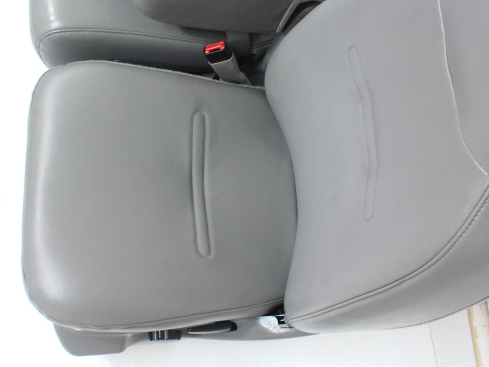 Ford Super Duty Grey Vinyl Work Front & Center Seats 1999 - 2007 | Picture # 14 | OEM Seats