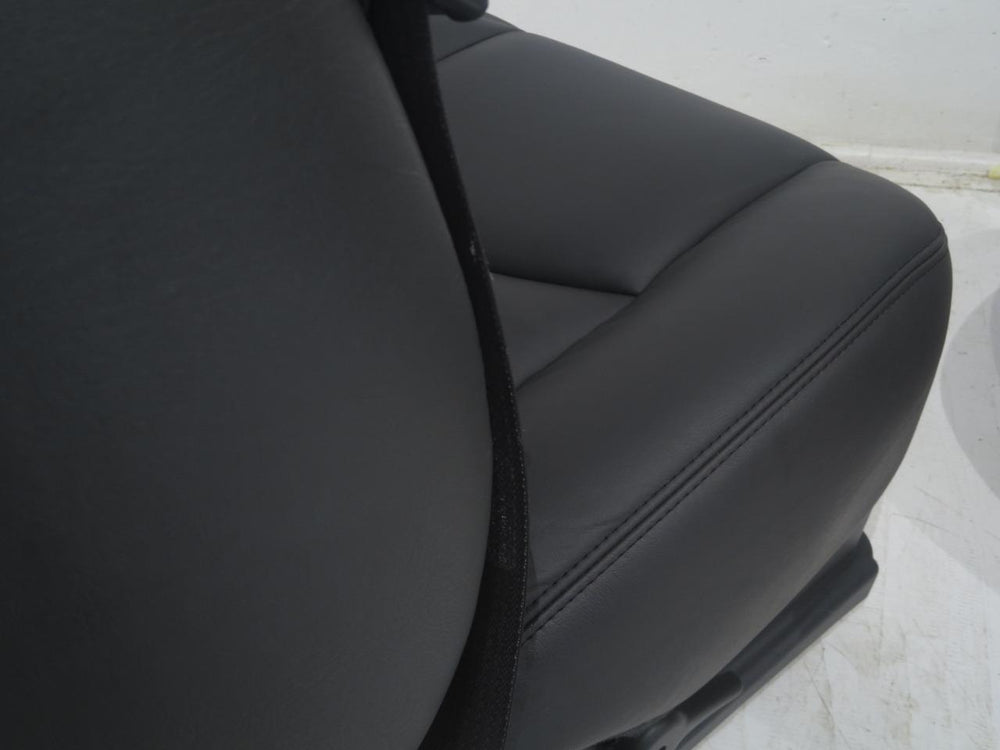 2003 - 2006 Chevy Silverado SS Seats Dark Gray Leather #283i | Picture # 11 | OEM Seats