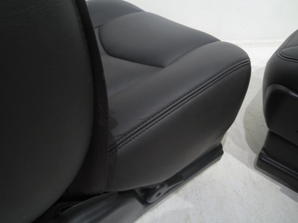 2000 - 2006 GM Silverado Tahoe Suburban Seats Dark Pewter Leather OEM #288i | Picture # 9 | OEM Seats