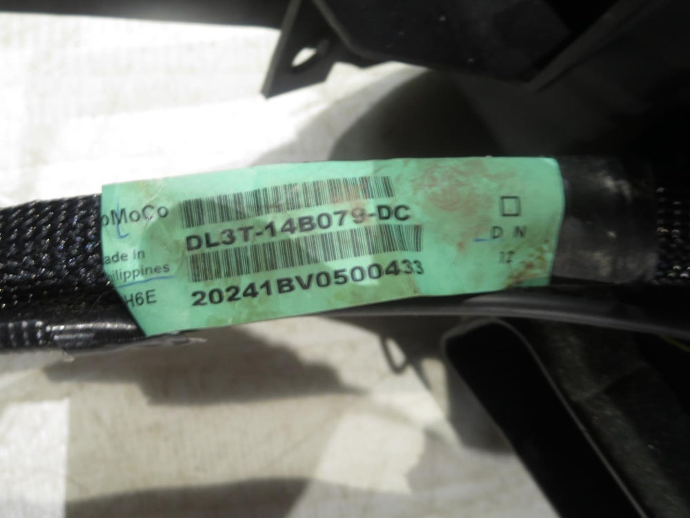2009 - 2014 Ford F150 Flow Through Center Console Black #108k | Picture # 20 | OEM Seats