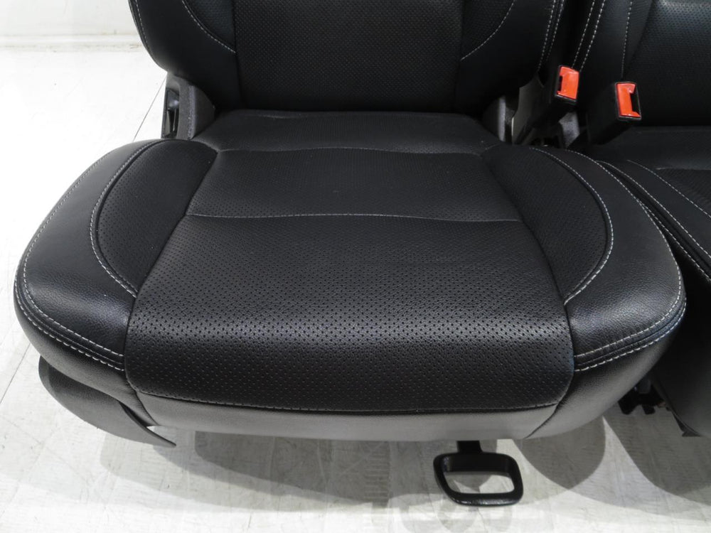 2014 - 2018 GM Silverado & Sierra Seats, Crew Cab Black Leather #323i | Picture # 3 | OEM Seats