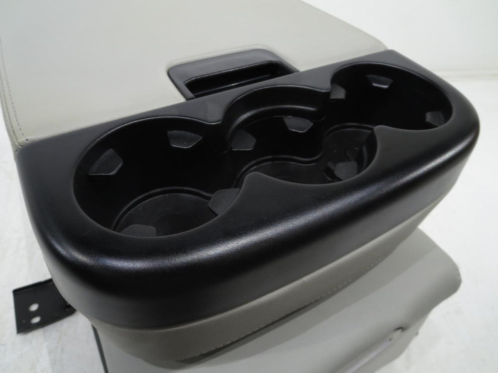 Gm Chevy Oem Leather Center Console Jump Seat 2008 2009 2010 2011 2012 2013 2014 | Picture # 15 | OEM Seats