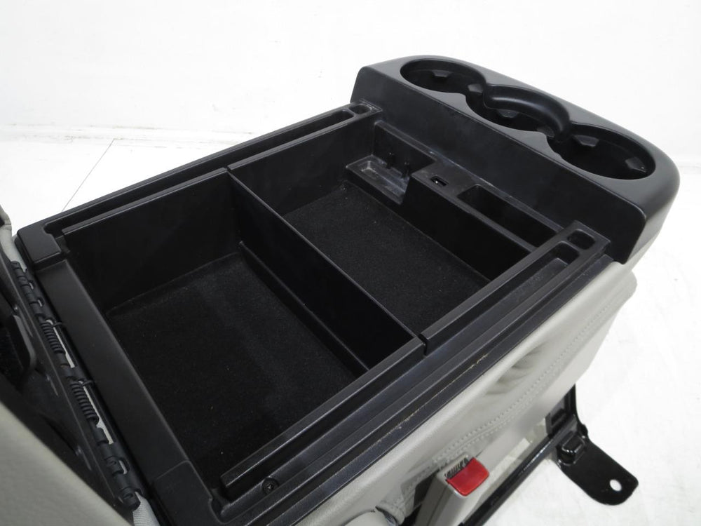 Gm Chevy Oem Leather Center Console Jump Seat 2008 2009 2010 2011 2012 2013 2014 | Picture # 13 | OEM Seats