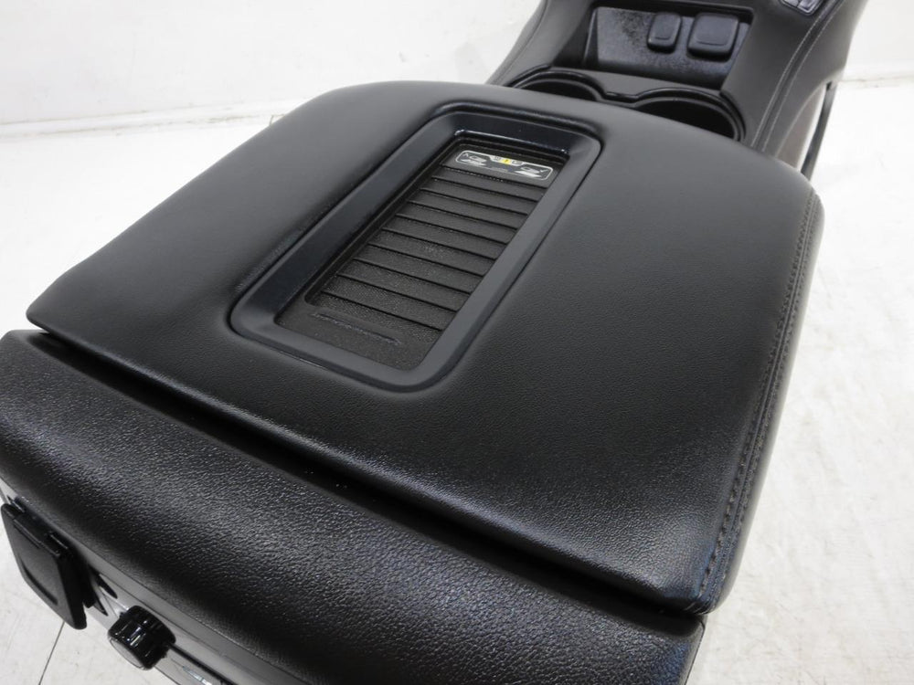 Chevy Tahoe Gmc Yukon Suburban Center Console 2015 2016 2017 2018 2019 2020 | Picture # 10 | OEM Seats