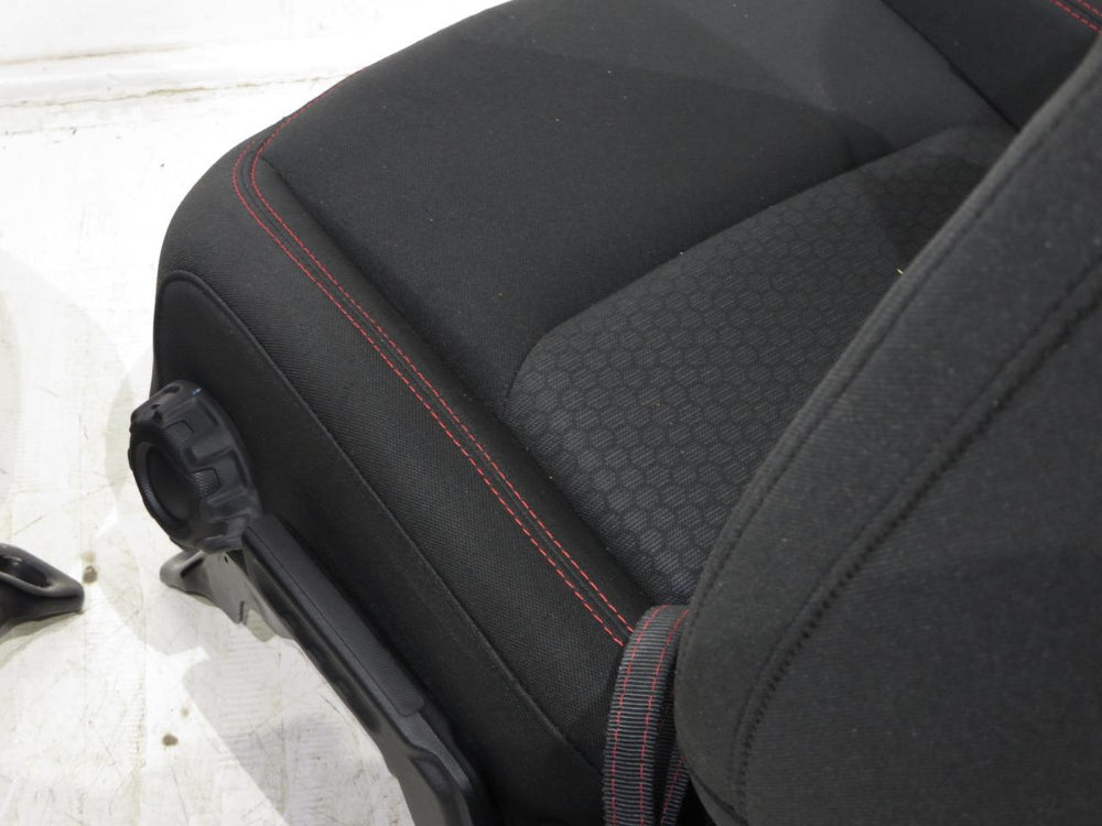 2018 - 2024 Jeep JL/JT Wrangler Gladiator Rubicon OEM Front Seats #361i | Picture # 10 | OEM Seats