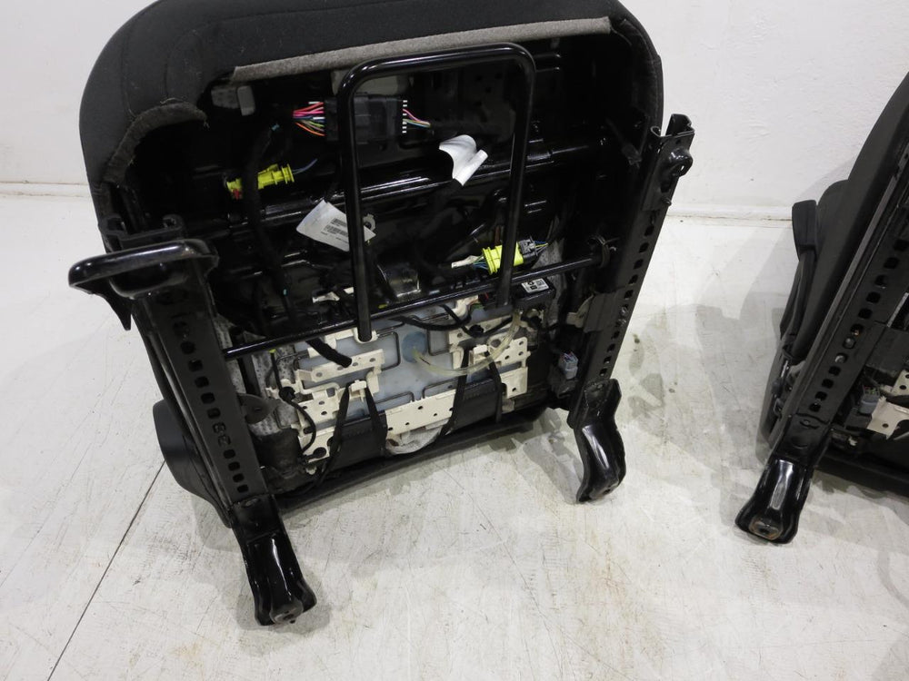 2018 - 2024 Jeep JL/JT Wrangler Gladiator Rubicon OEM Front Seats #361i | Picture # 19 | OEM Seats