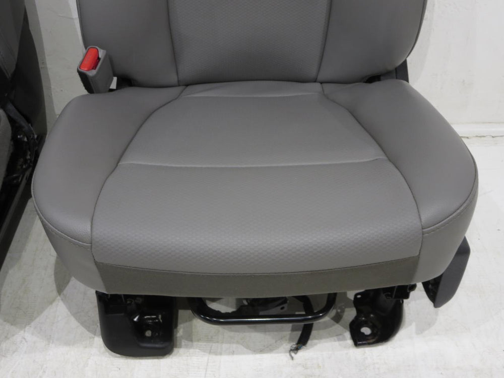 Ford F-150 Super Duty Crew Cab Vinyl Front Seats 2015 2016 2017 2018 2019 2020 | Picture # 4 | OEM Seats