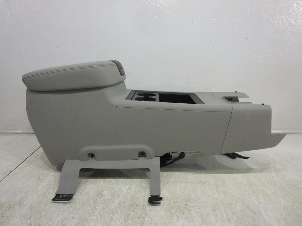 Gm Chevy Oem Silverado Tahoe Center Console 2009 2010 2011 2012 2013 2014 | Picture # 3 | OEM Seats