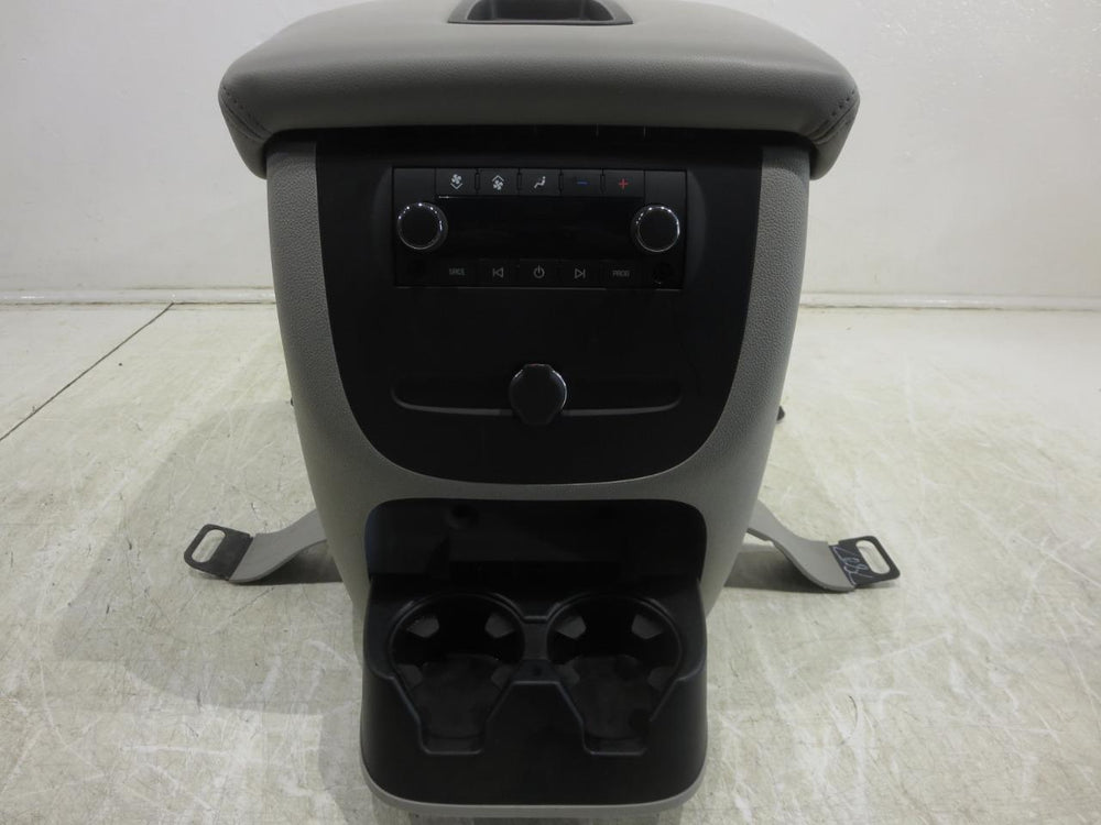 2007 - 2014 Gm Chevy Tahoe Suburban Center Console Gray #568i | Picture # 13 | OEM Seats