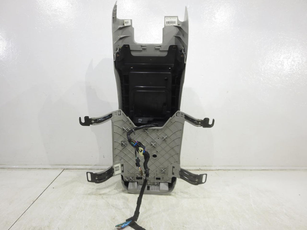Gm Chevy Oem Silverado Tahoe Center Console 2009 2010 2011 2012 2013 2014 | Picture # 19 | OEM Seats
