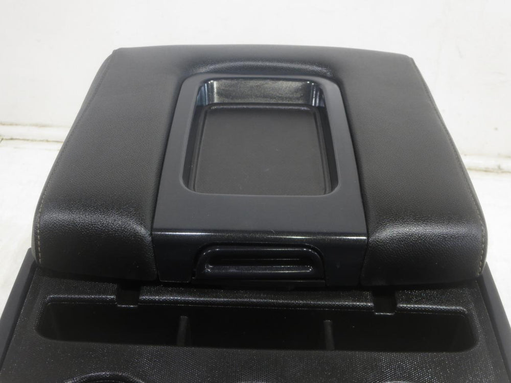 Chevy Gm Sierra Silverado Cloth Jump Seat Console Usb 2014 2015 2016 2017 2018 | Picture # 7 | OEM Seats