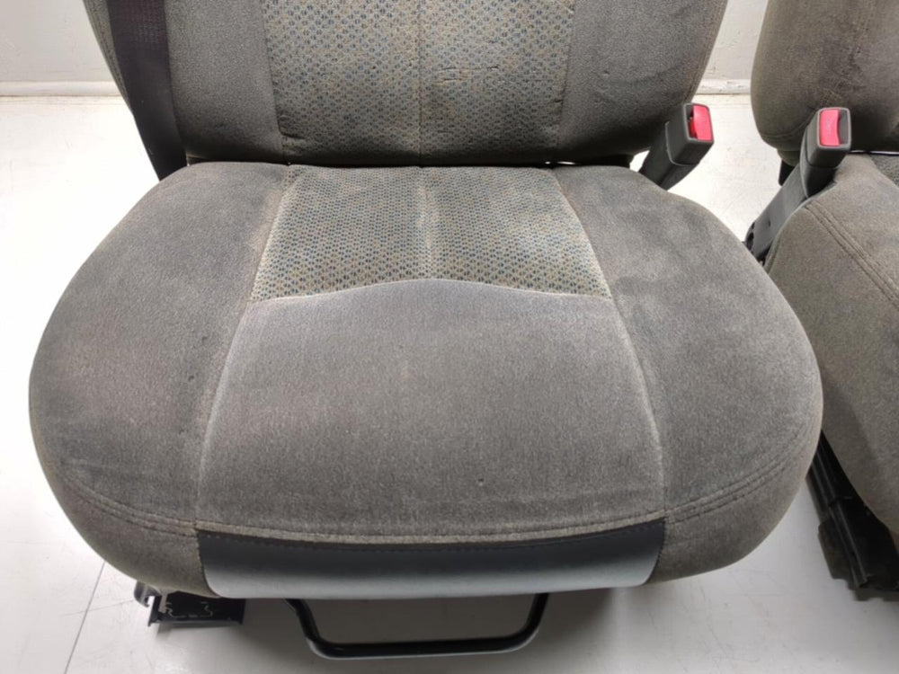 Gm Silverado Tahoe Suburban Charcoal Cloth Front Seats 2000 2003 2004 2005 2006 | Picture # 3 | OEM Seats