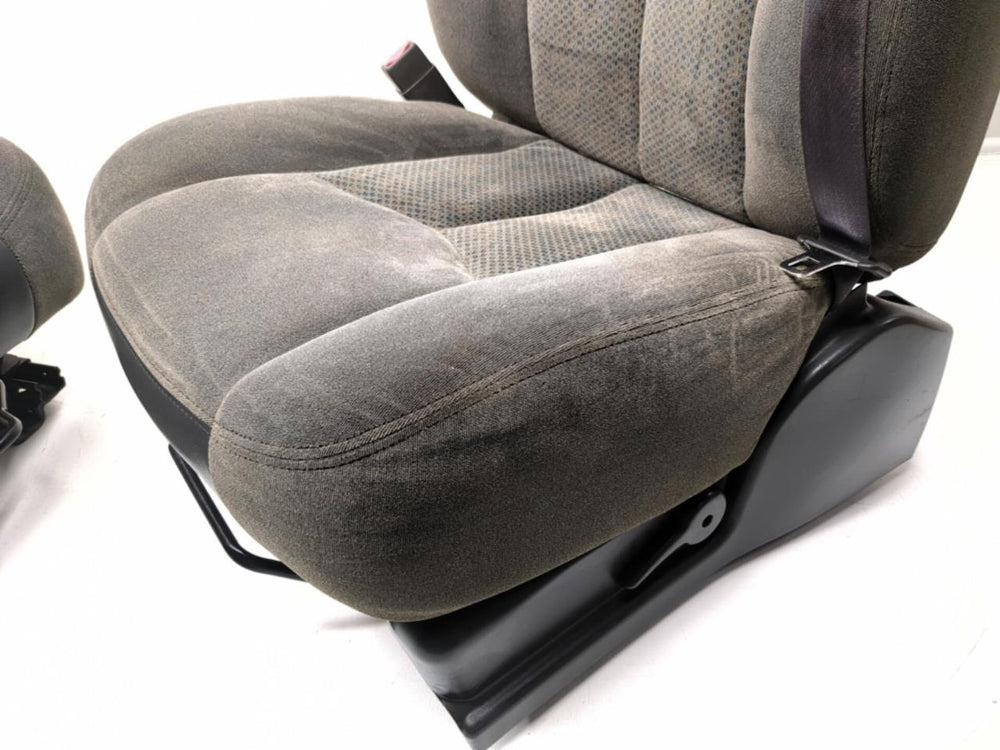 Gm Silverado Tahoe Suburban Charcoal Cloth Front Seats 2000 2003 2004 2005 2006 | Picture # 8 | OEM Seats